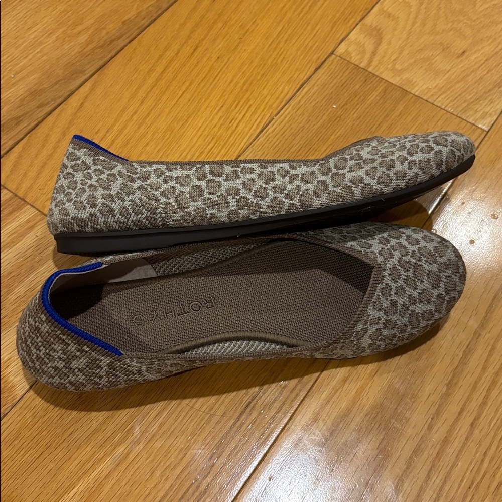Rothy’s The Flat Round toe in Portabello Spot print 7.5 - Picture 6 of 12